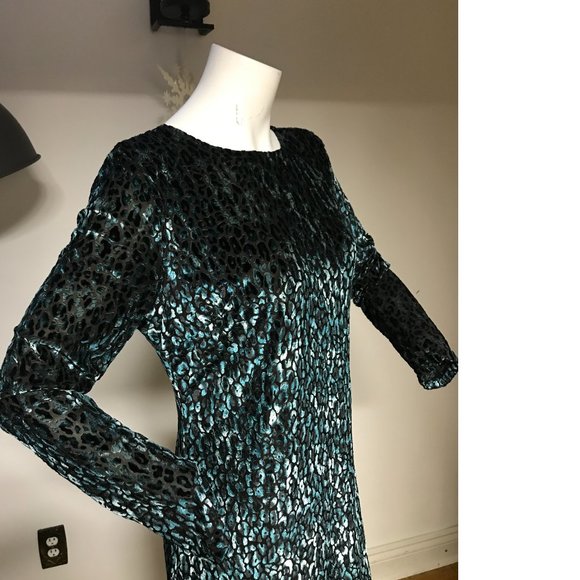 NWT Stunning Roxy Earle Le Chateau Green leopard Velvet velour Shiny dress - Picture 1 of 5